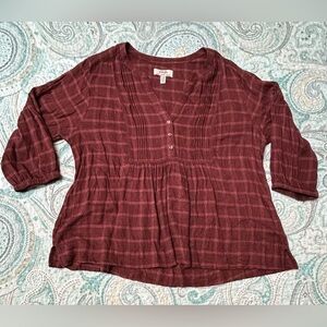 Women’s Wrangler XXL Pleated V-Neck Burgundy plaid Flannel Top
